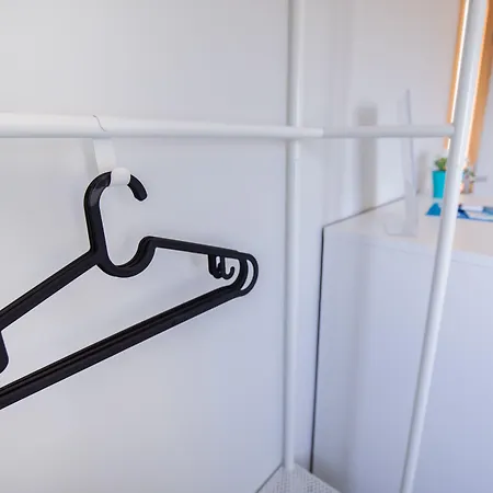 Atlantic ホステル